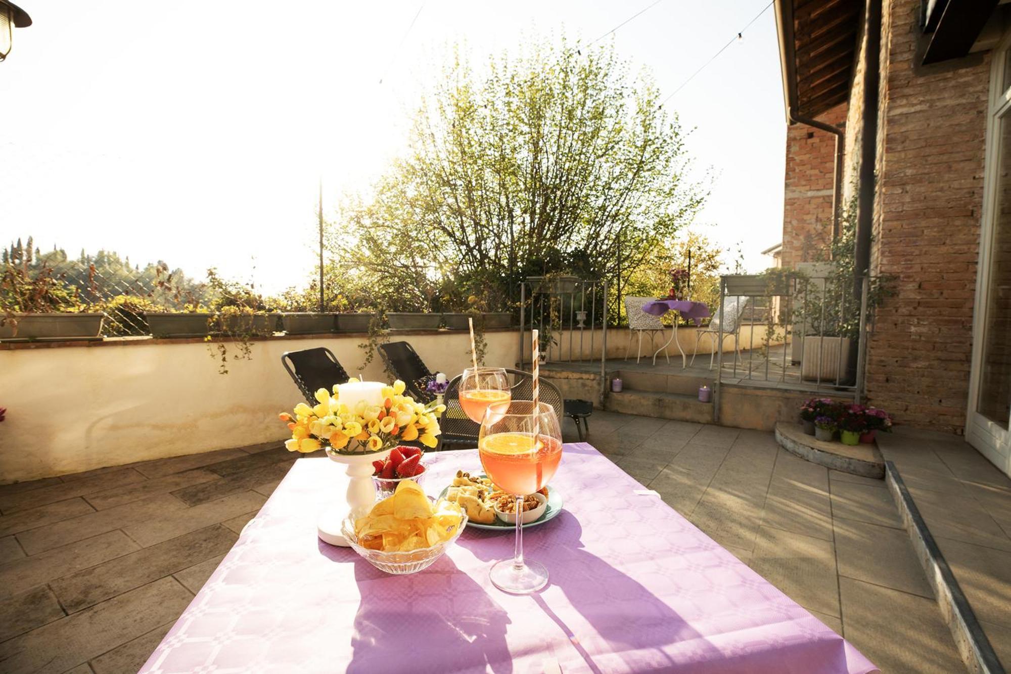 Relais La Rocca Solferino Acomodação com café da manhã Exterior foto